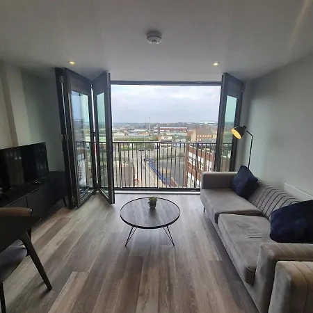 Stunning 2 Bed 公寓